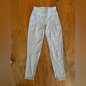 Effortless Heart Booty Leggings with pockets